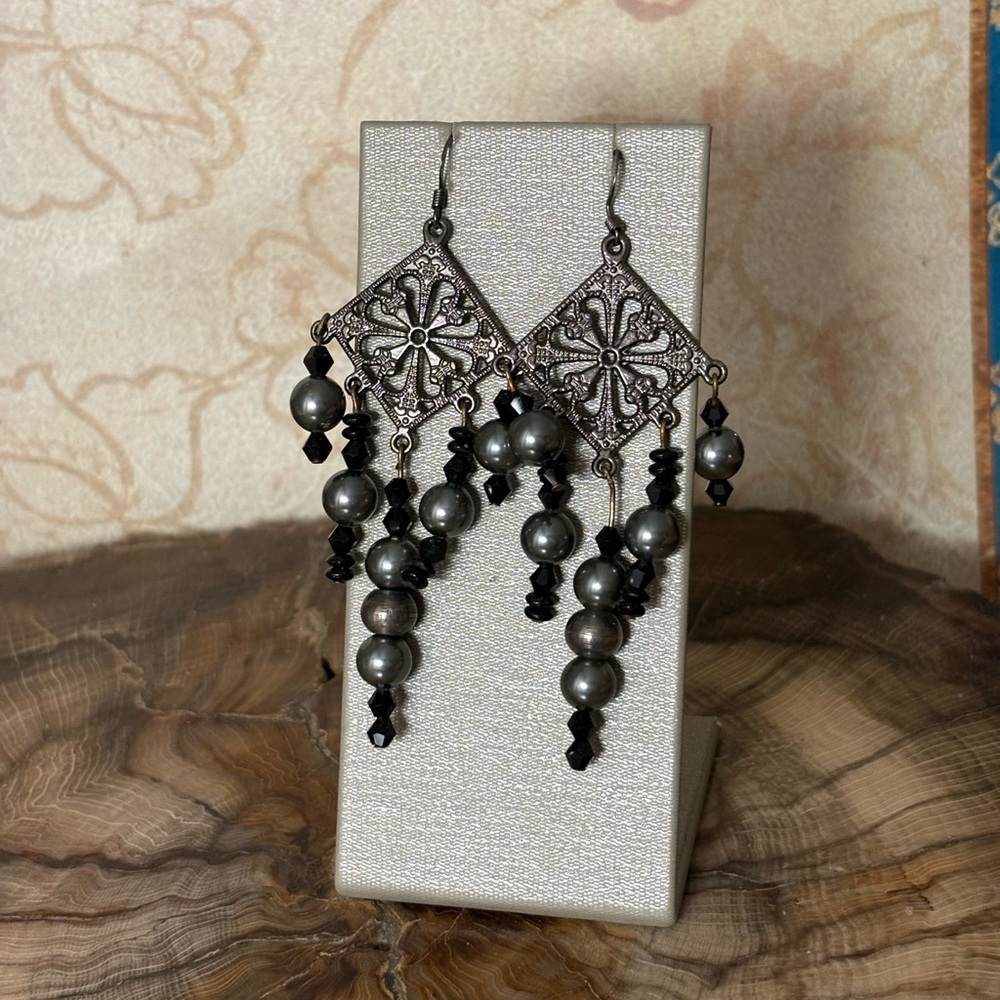 Black Beaded Silver Filigree Dangle Earrings